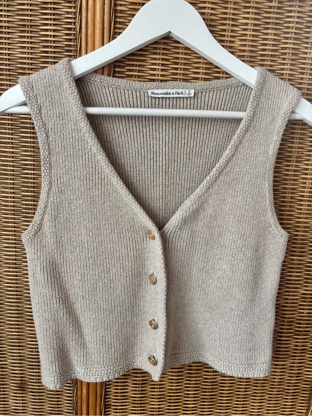 Abercrombie & Fitch Neutral Cream V-Neck Button Front Sweater Vest